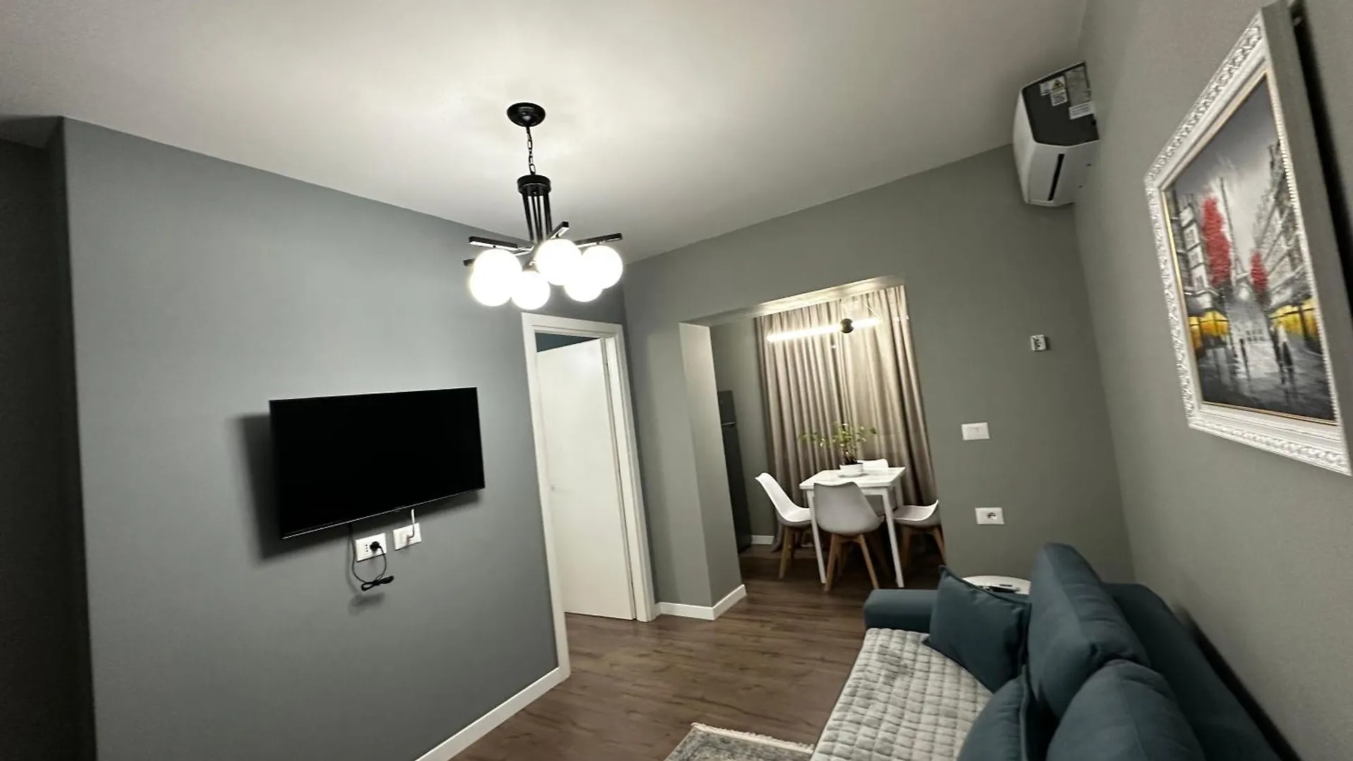 Apartment Delux City Inn Tirana
