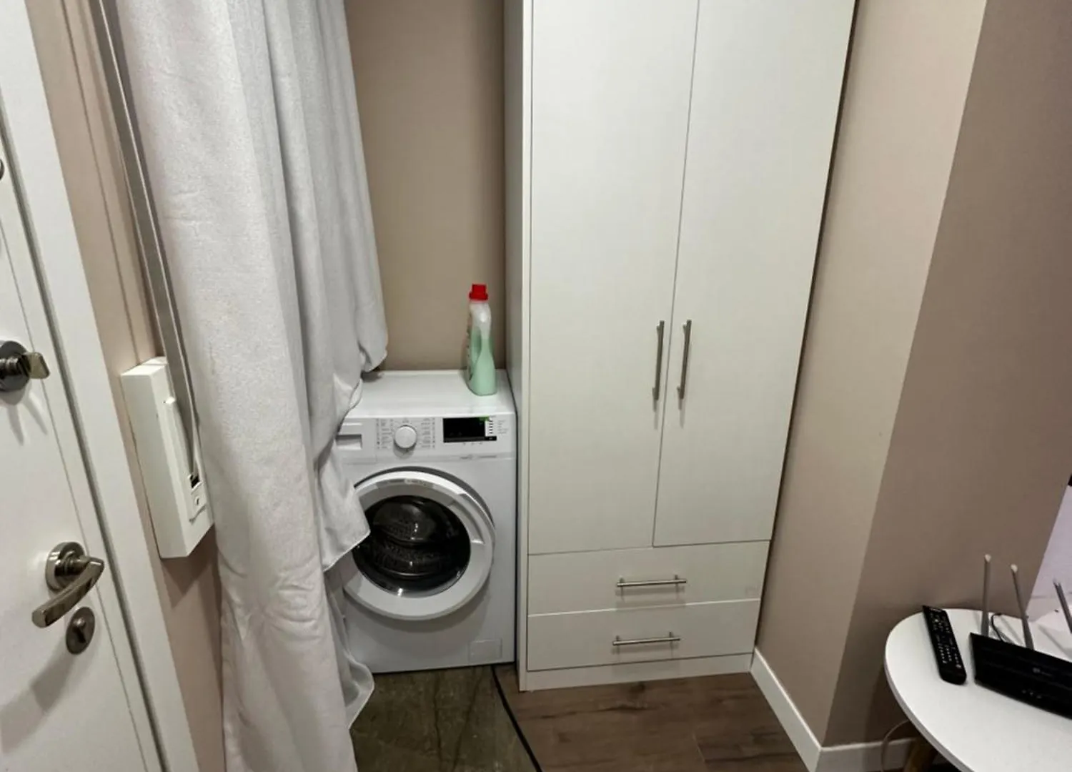 Delux City Inn Tirana 0*,  Albania